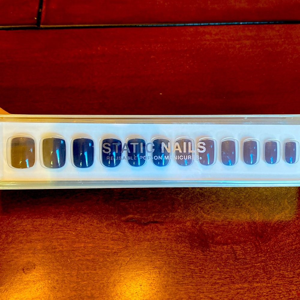 Navy Nails